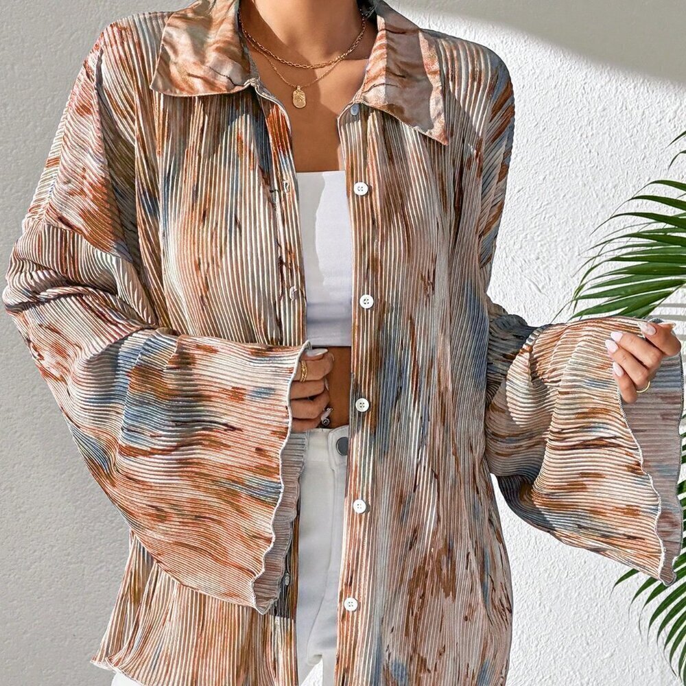 Khaki Casual Women's Spring/Summer Random Printed Flare Sleeve Shirt - Picture 6 of 6